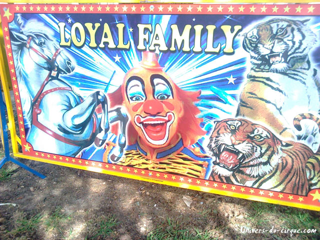 Cirque Loyal Show